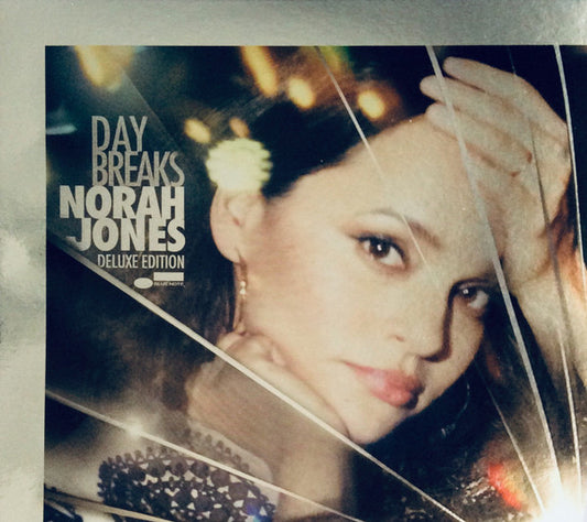 Norah Jones : Day Breaks (CD, Album, RE + CD + Dlx, Ltd)